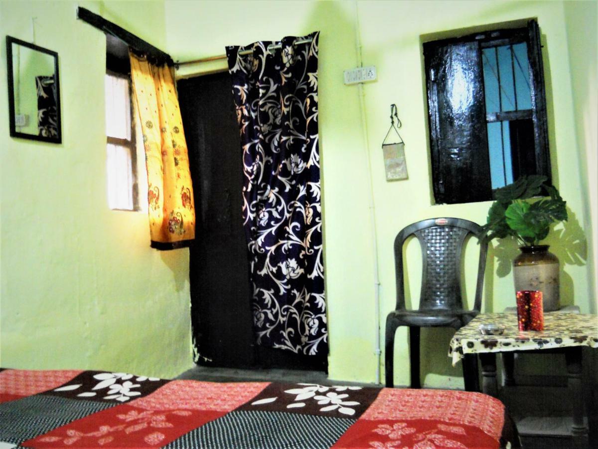 Shiva Lodge Varanasi Exteriör bild
